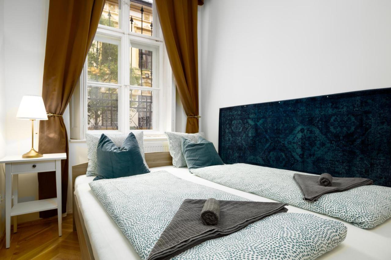 Emerald Suite With Free Parking Budapest Extérieur photo