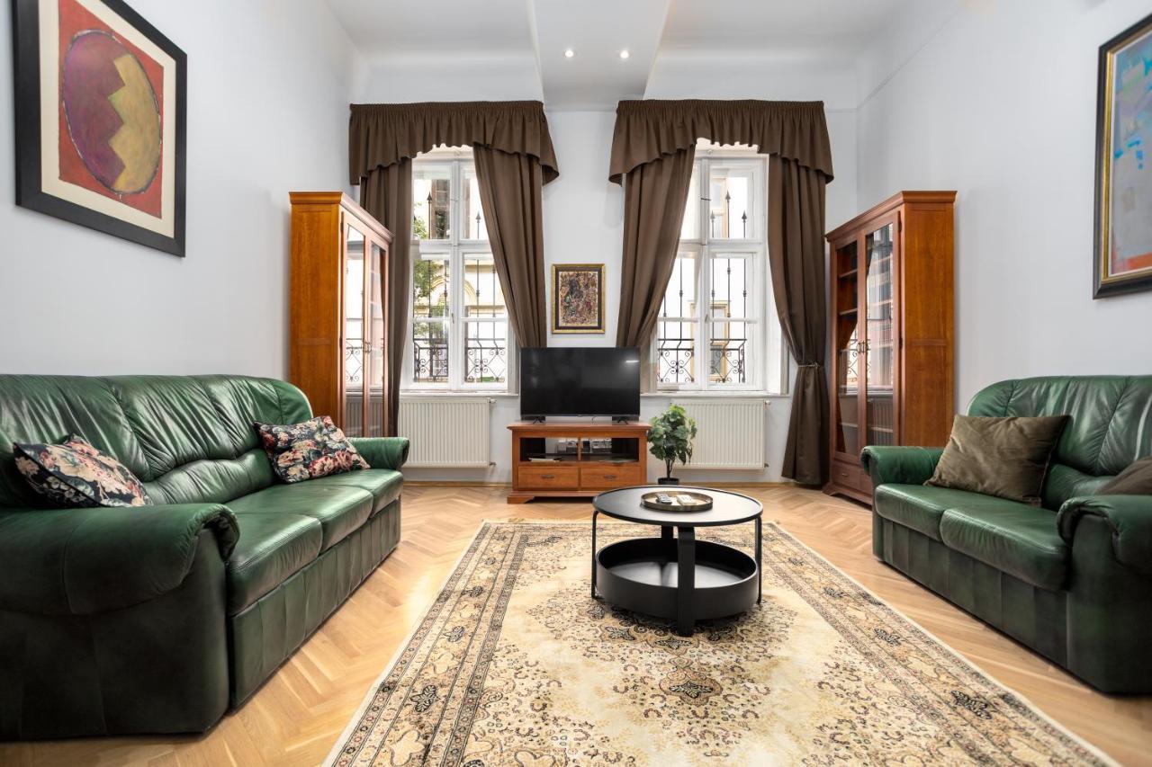 Emerald Suite With Free Parking Budapest Extérieur photo