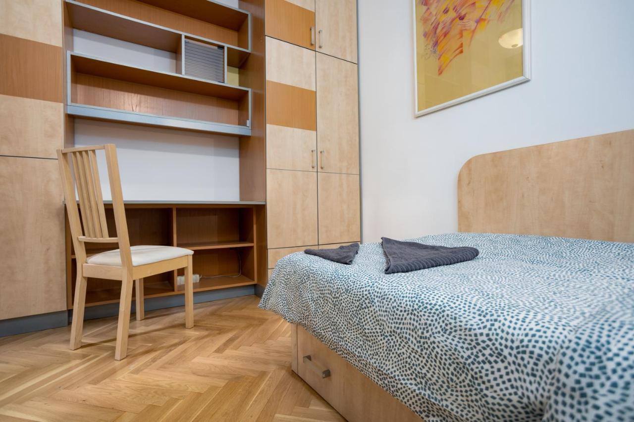 Emerald Suite With Free Parking Budapest Extérieur photo