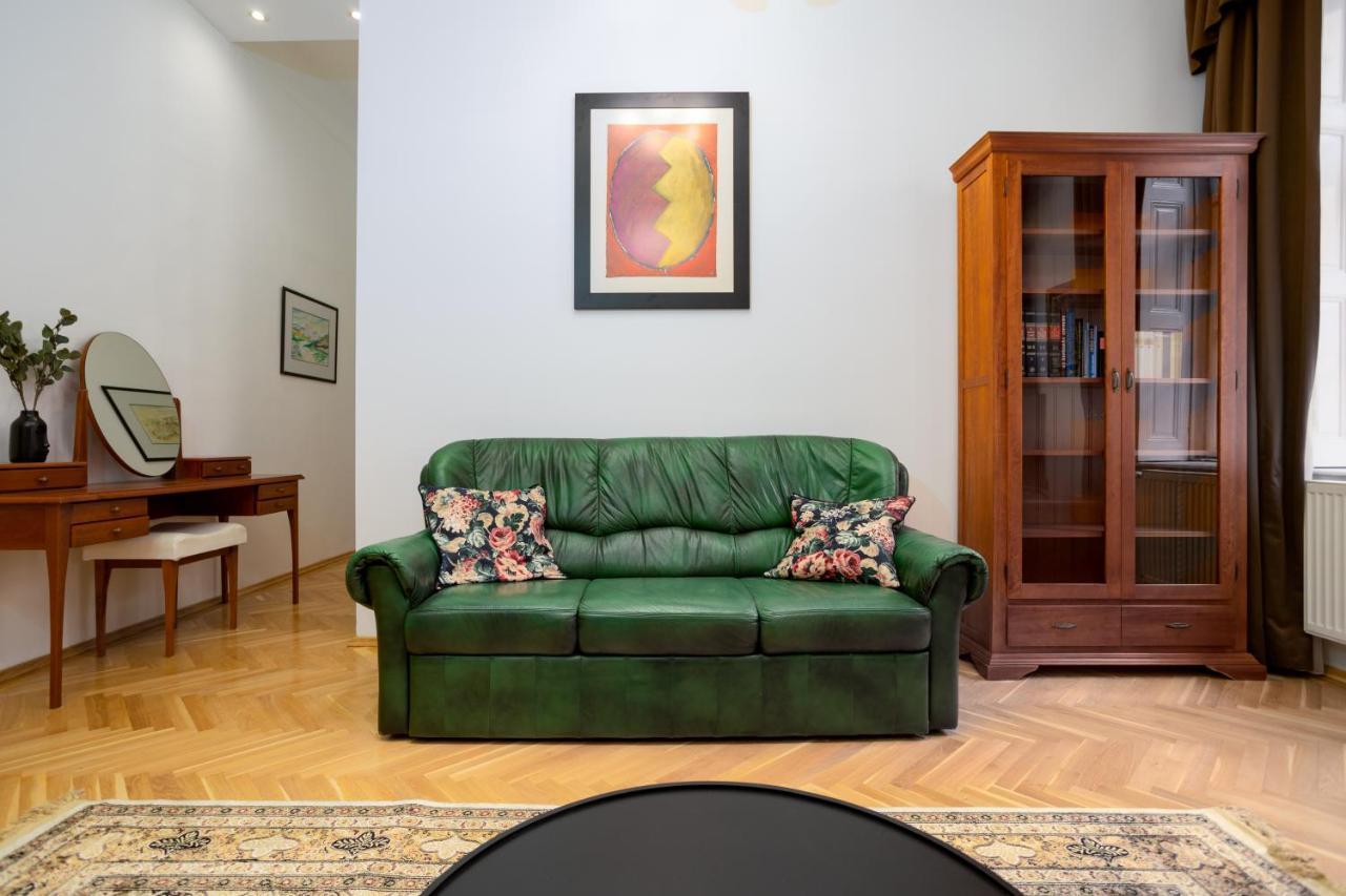 Emerald Suite With Free Parking Budapest Extérieur photo